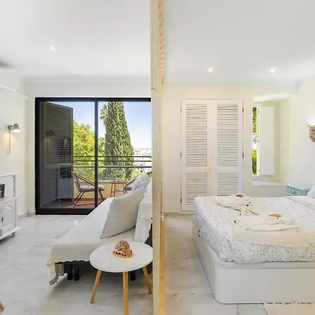 شقة Sea & Oldtown View