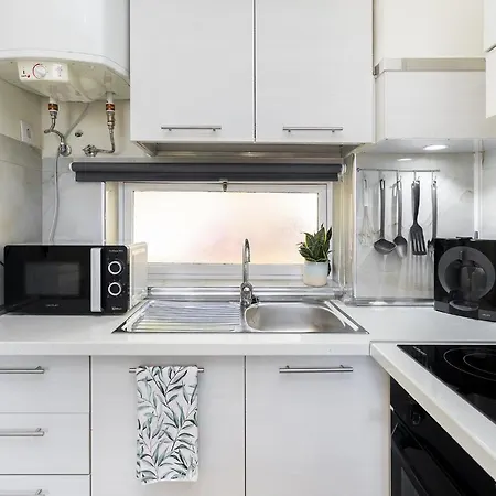 Sea & Oldtown View Албуфейра